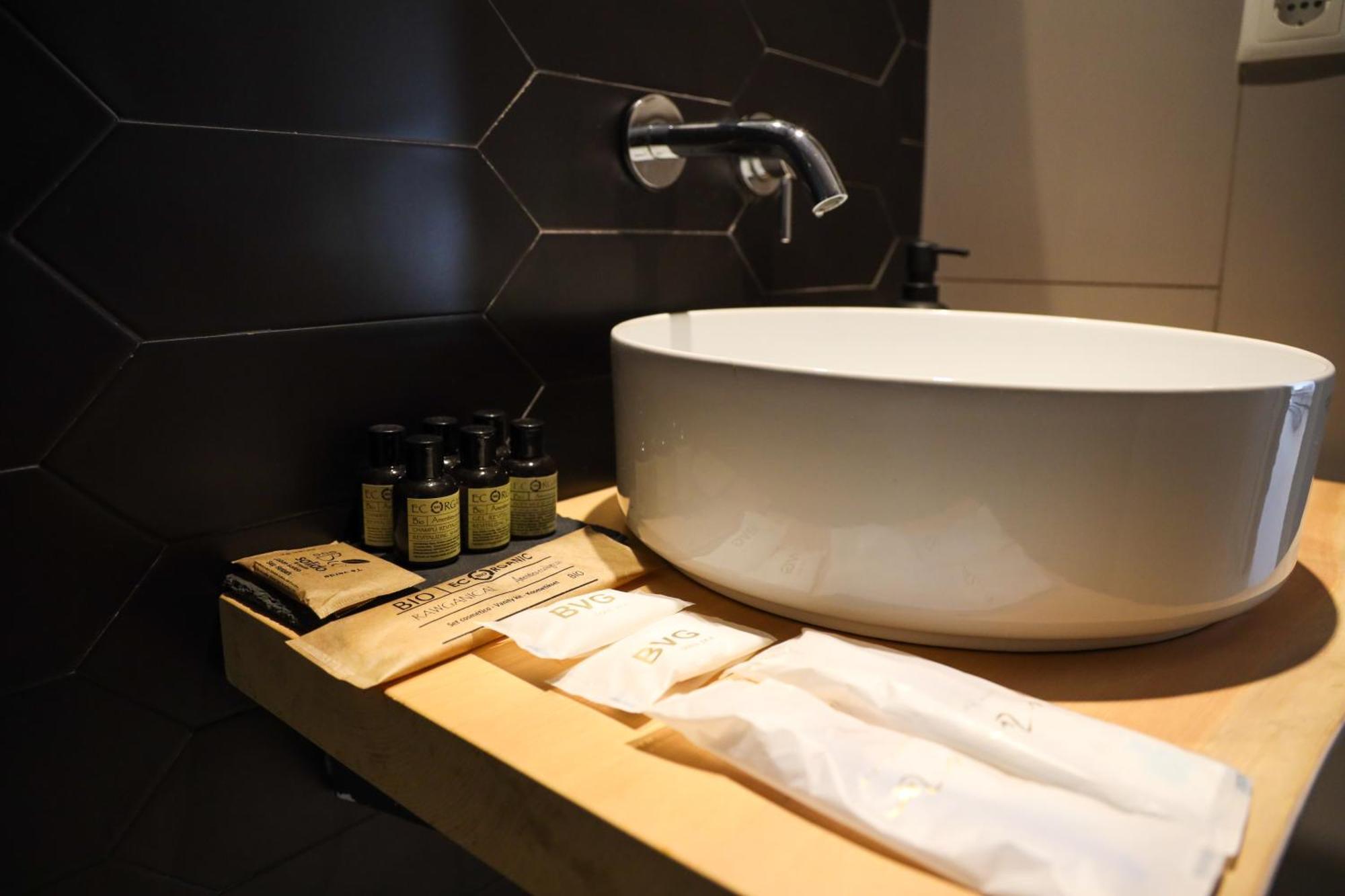 Cala Vadella Beachwalk Suites الغرفة الصورة