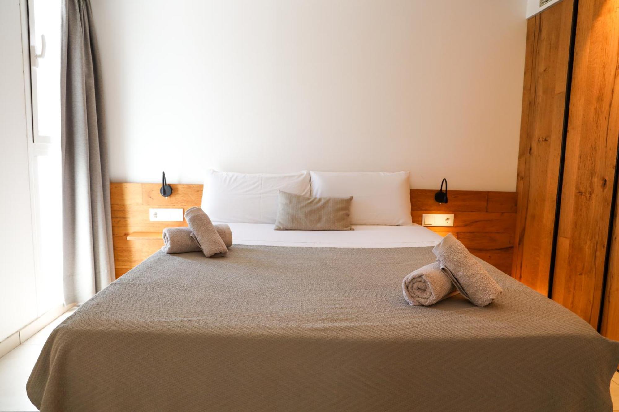 Cala Vadella Beachwalk Suites الغرفة الصورة