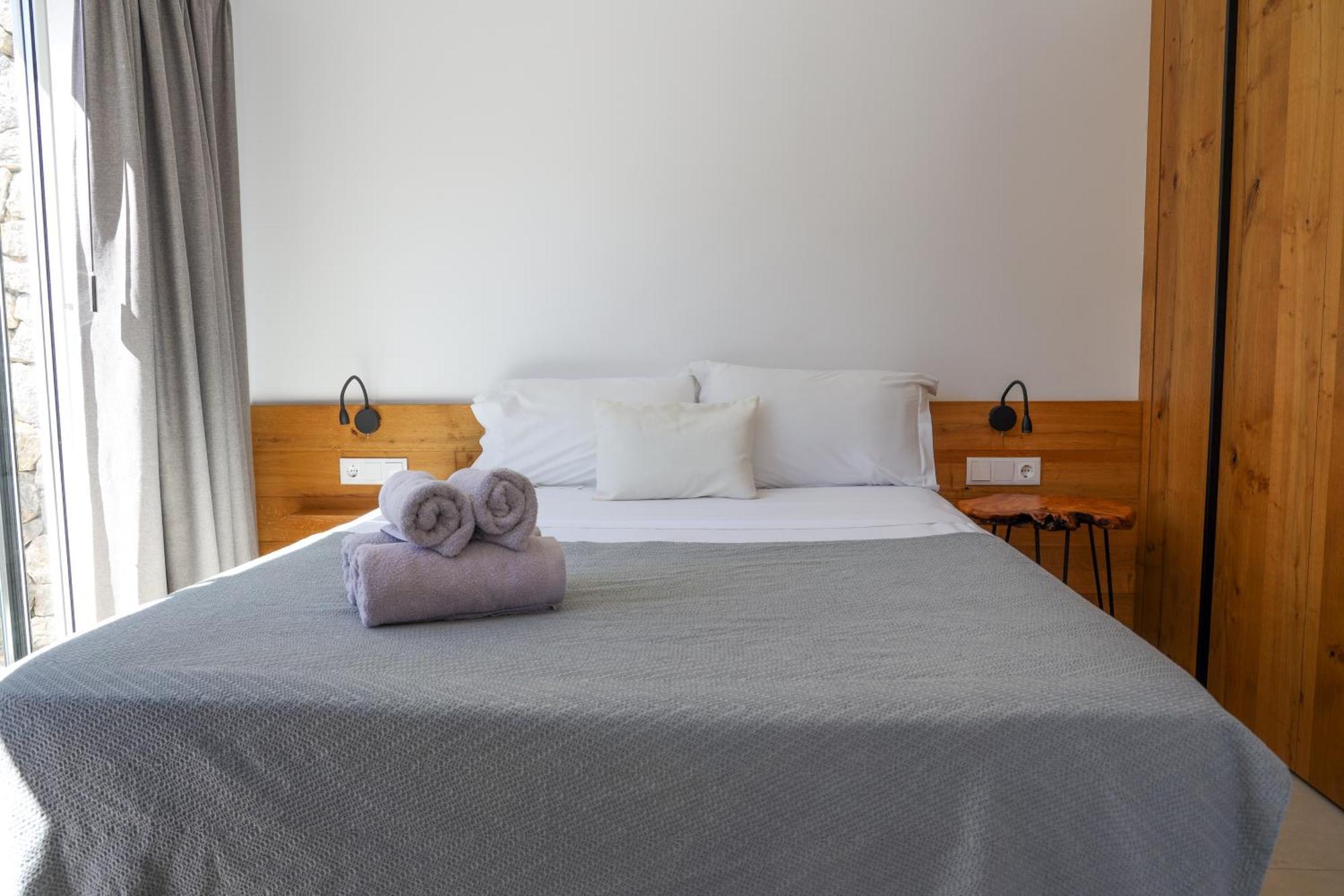 Cala Vadella Beachwalk Suites الغرفة الصورة