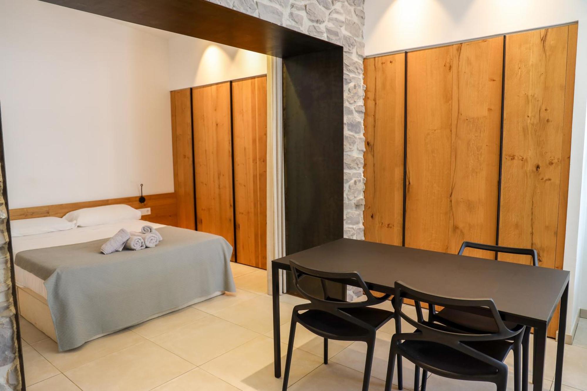 Cala Vadella Beachwalk Suites الغرفة الصورة